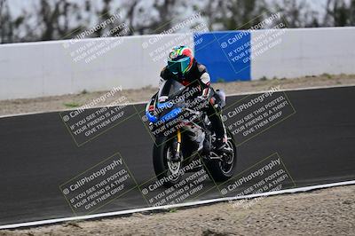 media/Apr-18-2025-TrackDaz (Fri) [[45f5874c44]]/A Group/Session 3 (Turn 6 - Outside)/